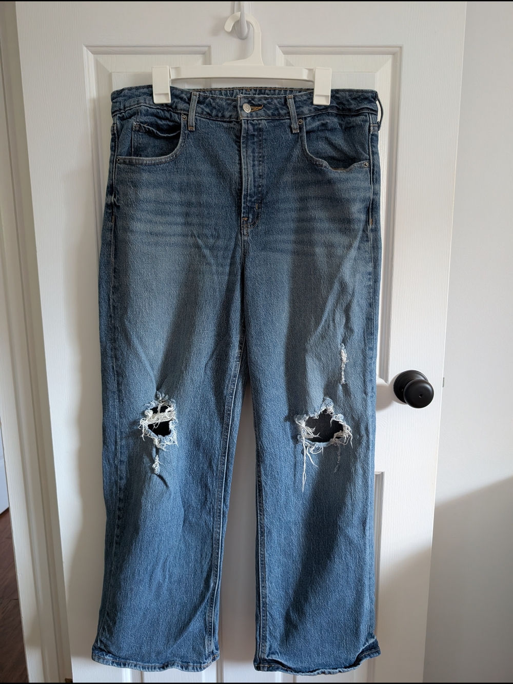 Old Navy Women's Extra High Rise Sky Hi Wide Leg Blue Denim Jeans Size 16